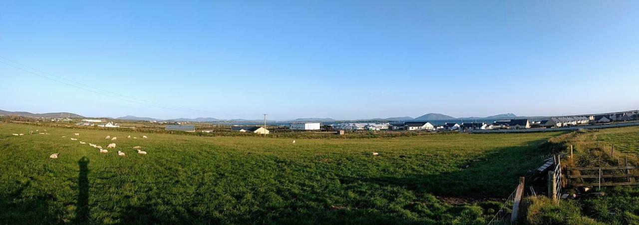 Geraghtys Farmyard Pods 호텔 벨물릿 외부 사진